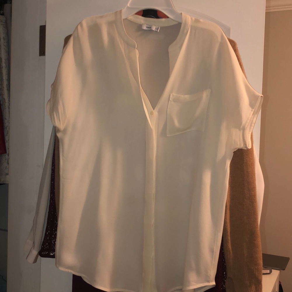 Ivory short sleeve blouse